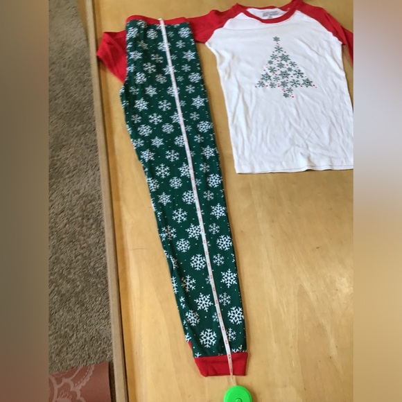 Nap Chat Youth Snowflake Pajama Set (2 Pair) - Picture 9 of 11